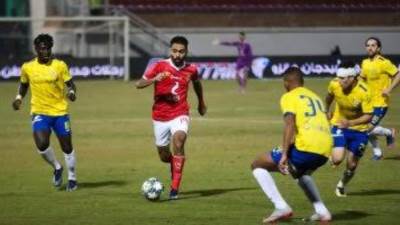 الاهلي يتقدم على الاسماعيلي بهدفين في بداية المباراة