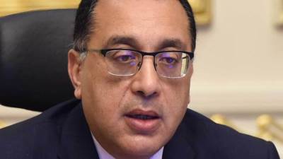 "مدبولي"يشيد بقرار السيسي بإلغاء مد حالة الطوارئ "يعكس استقرار الأوضاع في مصر"