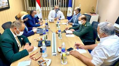 وزير السياحة والآثار يعقد اجتماعات مكثفة للاستعداد والتجهيز لفعالية الأقصر