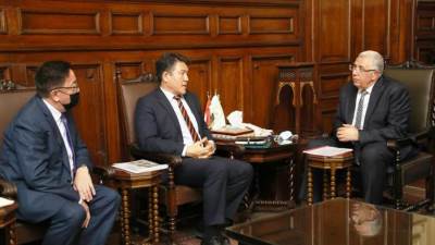 وزير الزراعة يستقبل المدير العام للمنظمة الإسلامية للأمن الغذائي