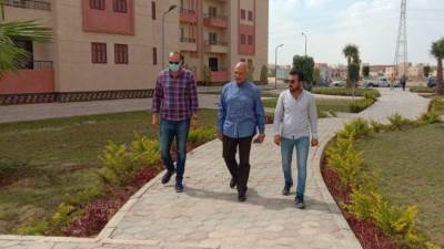 مسئولو جهاز "العاشر" يتفقدون وحدات "سكن لكل المصريين" لمنخفضى الدخل بمنطقة الأندلس