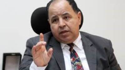 «المالية»: البدء فى إنشاء منظومة إلكترونية بكل الموانئ الجوية والبحرية والبرية