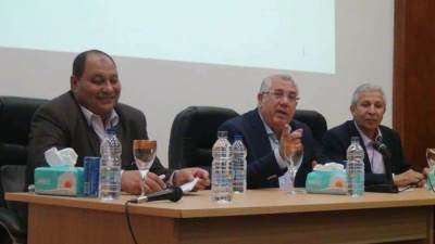 وزير الزراعة يبحث مع قيادات هيئة الثروة السمكية كفاءة والتنمية وتطوير البحيرات