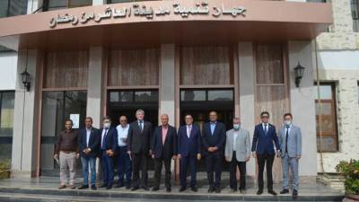 "الإسكان": سفير كازاخستان بمدينة العاشر لبحث فرص الاستثمار والتعاون في القطاعات المختلفة