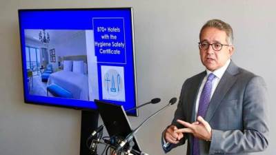 "وزير السياحة"يعقد مؤتمراً صحفياً موسعاً ببورصة لندن الدولية للسياحة بالعاصمة البريطانية لندن