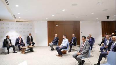 اقتصادية قناة السويس تعرض خطتها للخدمات البحرية في الموانئ التابعة