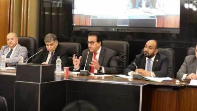 "عبد الغفار"يوجه الشكر للجنة الصحة بمجلس النواب..ويؤكد أهمية التنسيق بين المجلس والوزارات