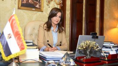 السفيرة نبيلة مكرم: مصر تنعم بالاستقرار والأمن والأمان وأسواقها جاذبة