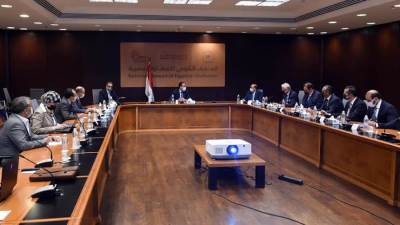 رئيس الوزراء يبحث استعدادات شرم الشيخ لاستضافة الدورة27 لقمة تغير المناخ (COP27)