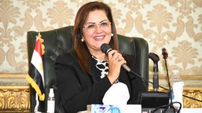 "القومي للحوكمة" يبدأ تفعيل "هيّ لمستقبل رقمي" لسد الفجوة الرقمية بين الجنسين