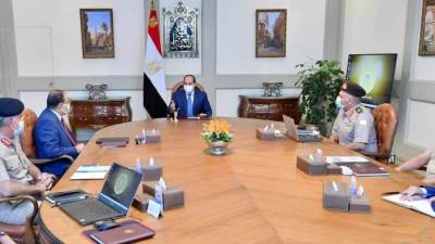 الرئيس يوجه باقامة منظومة خدمات متكاملة على امتداد الطرق والمحاور الجديدة