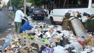 صدمة.. "قمامة شرق وغرب القاهرة" تسجل 6550 طن يوميًا و2.43مليون طن سنويًا