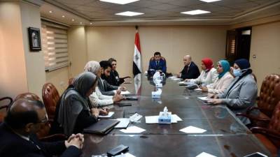 "صبحي" يبحث مع ممثلي اليونيسيف تحويل مراكز الشباب إلى مراكز مجتمعية شاملة