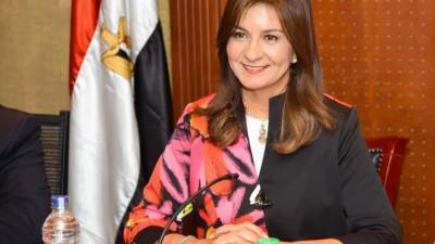 وزيرة الهجرة تشارك في معرض العلوم والتكنولوجيا اليونانية القديمة بمكتبة الإسكندرية