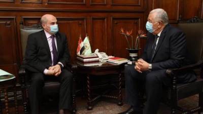 وزير الزراعة يبحث مع مدير "ايكاردا"الاستفادة من مخرجات البحوث والدراسات الزراعية