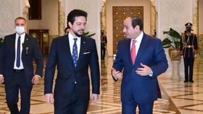 ولي عهد الاردن يحضر أحد الأنشطة التدريبية التى تجريها قوات الصاعقة