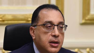 رئيس الوزراء يتفقد مركز تأهيل ذوي الاحتياجات الخاصة بالخارجة في الوادي الجديد