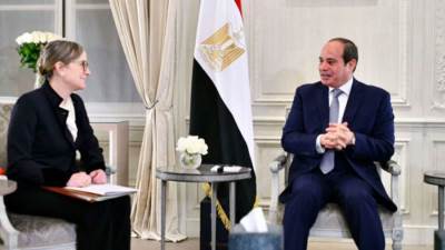 الرئيس السيسي يؤكد دعم مصر الكامل لتونس ولجهود الرئيس قيس سعيد