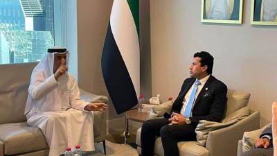 وزير الرياضة يناقش آليات التعاون مع وزير ريادة الأعمال والمشاريع الصغيرة الإماراتي
