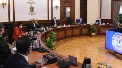 رئيس الوزراء يتابع خطوات تنفيذ مشروع مترو الإسكندرية "أبوقير - محطة مصر"