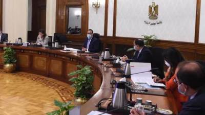 المجموعة الاقتصادية بالحكومة تجتمع لدراسة تمكين القطاع الخاص