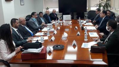 وزير المالية: توافقنا مع "بتروجاز عمان" حول نشاطها والضريبة المستحقة عليها