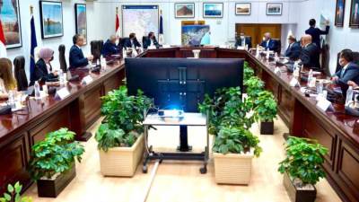 وزيرا السياحة والإسكان يبحثان فرص الاستثمار السياحي بالعلمين والساحل الشمالي