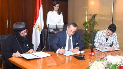 "الهجرة":استجابة من الجالية المصرية بكندا والمساهمة بـ 100 ألف دولار لدعم"حياة كريمة"