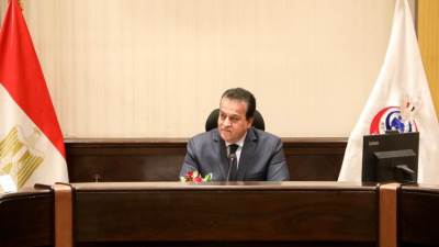 "عبد الغفار" يعقد اجتماعًا لمتابعة سير العمل بمستشفيات أمانة المراكز الطبية المتخصصة