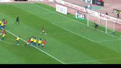 الهدف الأول.. "أفشة" يطلق قذيفة منتخب مصر في مرمى الجابون بالدقيقة 4