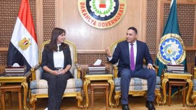 في سادس محطات "مراكب النجاة".. وزيرة الهجرة تصل محافظة الدقهلية