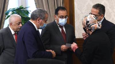 وزيرة البيئة تستعرض حصاد الدورة السادسة والعشرين لمؤتمر تغير المناخ “COP 26”