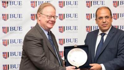 افتتاح مركز أبحاث الدراسات الأيرلندية بالجامعة البريطانية فى مصر