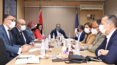 وزير السياحة والآثار يتابع الإجراءات التنفيذية للسلامة الصحية بالمنشأت الفندقية