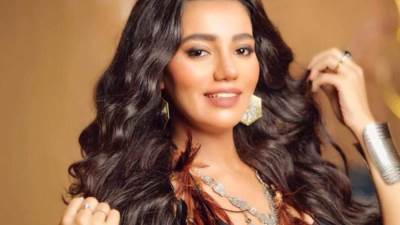  بالصور..سمية درويش تتألق بحفل في ساقية الصاوي  