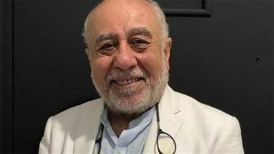 وفاة المخرج المسرحي "مسعد الطنباري" بعد صراع مع المرض