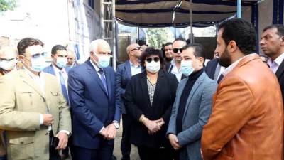 وزيرة الثقافة ومحافظ الجيزة يضعان حجر أساس مشروع تطوير مسرح السامر