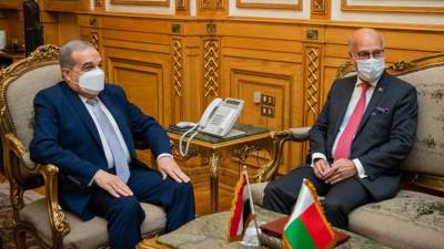 وزير الدولة للإنتاج الحربي يبحث مع وزير خارجية مدغشقر تعزيز التعاون