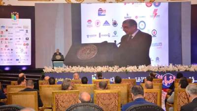 وزير الكهرباء يستعرض إنجازات قطاعه أمام المؤتمر الاقتصادي الثامن لأخبار اليوم