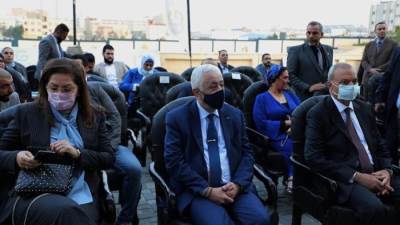 "شعراوي" ومحافظ أسوان يتفقدان بعض المنازل المتضررة من السيول بقرية غرب أسوان