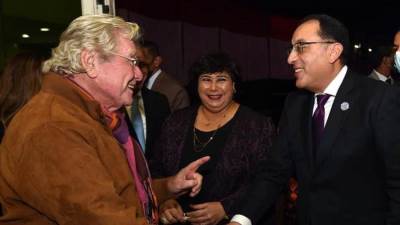 مدبولي يوجه رسالة "للفنانين والسينمائيين"الحاضرين في افتتاح المبنى الجديد للمعهد العالي للسينما