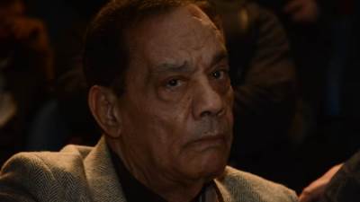 حلمي بكر:نعيش في زمن دعارة الغناء