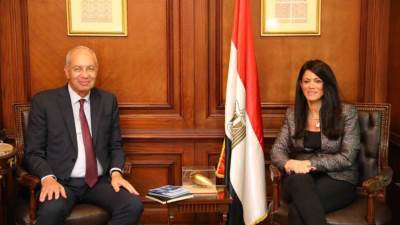 "المشاط" تبحث مع "زكي" دور الشركاء في المشروعات المرتبطة بالهيئة العامة للمنطقة الاقتصادية لقناة السويس