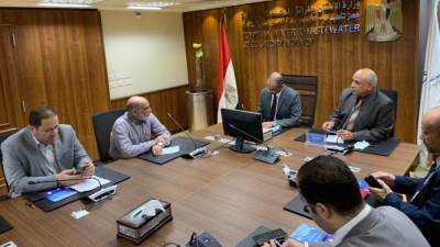 "إسماعيل" يبحث مع جمعية الأورمان تنفيذ "مبادرة سقيا الماء" لتوصيل المياه لغير القادرين