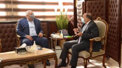 شعراوي يتابع مع محافظ الوادي الجديد المشروعات التنموية وتطوير الريف "حياة كريمة"