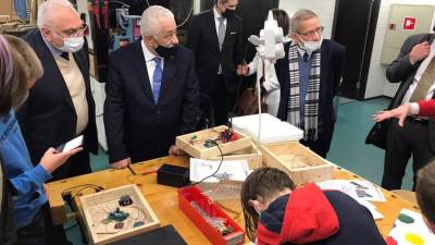 وزير التعليم يزور مدرسة vikki الفنلندية للإطلاع على دورها في تطوير النشء