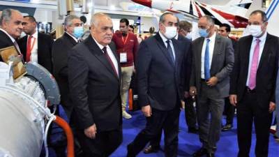 تعاون بين وزارة الطيران والهيئة العربية للتصنيع في مجال الصيانة والأعمال الفنية