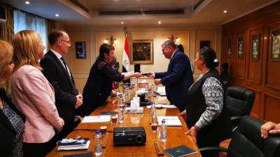 وزير قطاع الأعمال العام يستقبل وزيرة الاقتصاد البلغارية لبحث فرص التعاون المشترك 