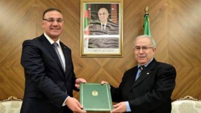 بعد تسليم"سفير مصر لدى الجزائر"منصبه…الاعراب عن اعتزاز وتقدير البلدين للعلاقات التاريخية بينهما