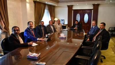 وزير الرياضة يتابع الفرص الاستثمارية بالمنشآت الرياضية مع مجموعة من رجال الأعمال